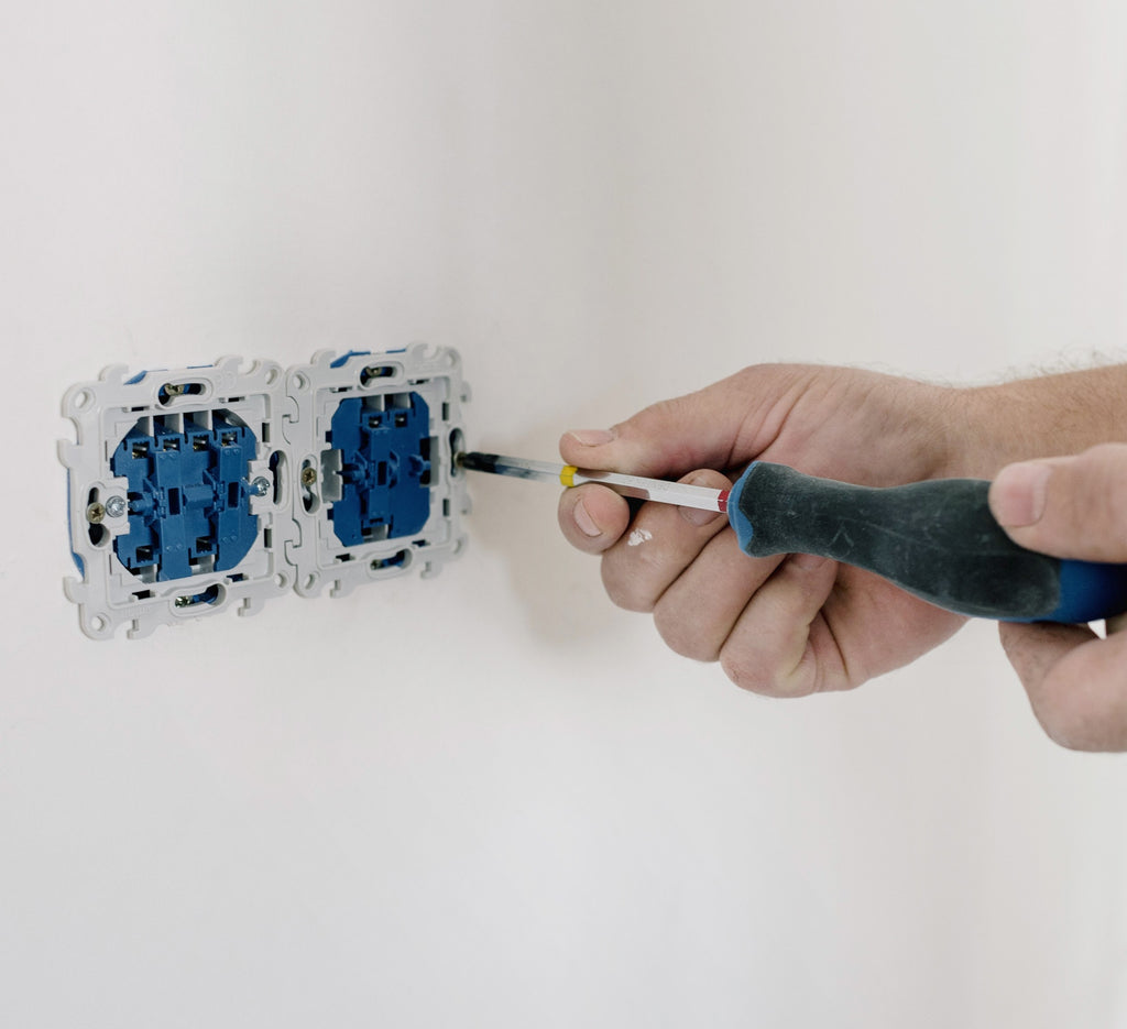 The Sparky's Toolkit 10 Essential Tools For The Professional Electrician