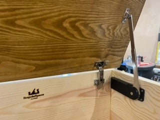 Types of Cabinet Stay Explained: Which One Does Your Job?